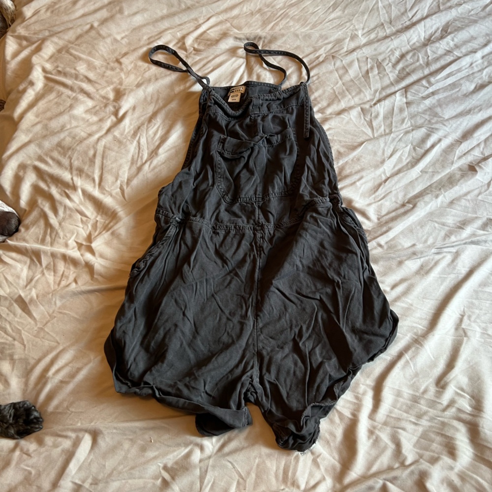 Billabong Charcoal Gray Apparel